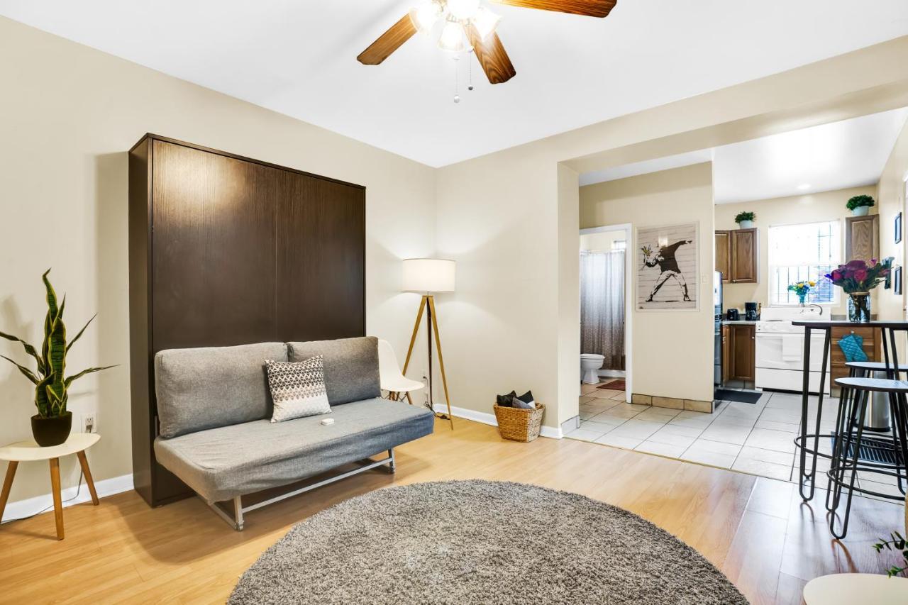 Rittenhouse Studio Apartment With Patio By Act Филаделфия Екстериор снимка