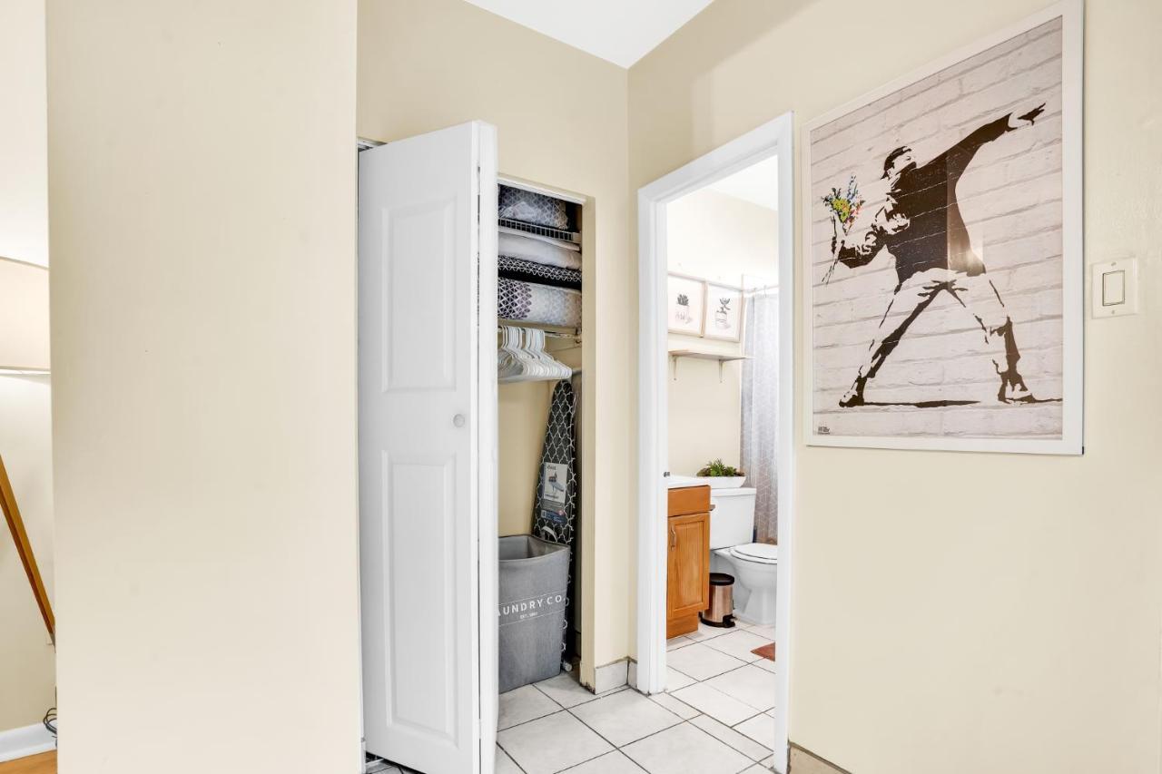 Rittenhouse Studio Apartment With Patio By Act Филаделфия Екстериор снимка